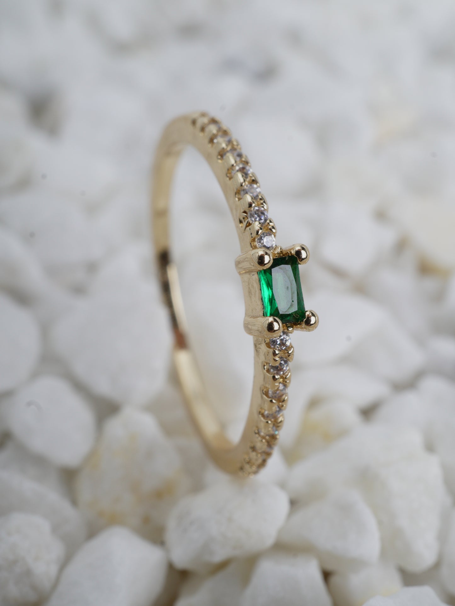 ANILLO COMPROMISO CIRCON CUADRADO VERDE