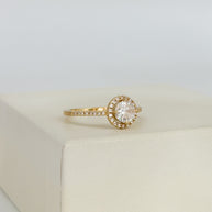 ANILLO COMPROMISO PIEDRA CENTRO CON CIRCONES BLANCOS