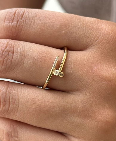 ANILLO CLAVO CON CIRCONES BLANCOS DM