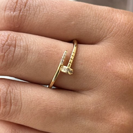 ANILLO CLAVO CON CIRCONES BLANCOS DM