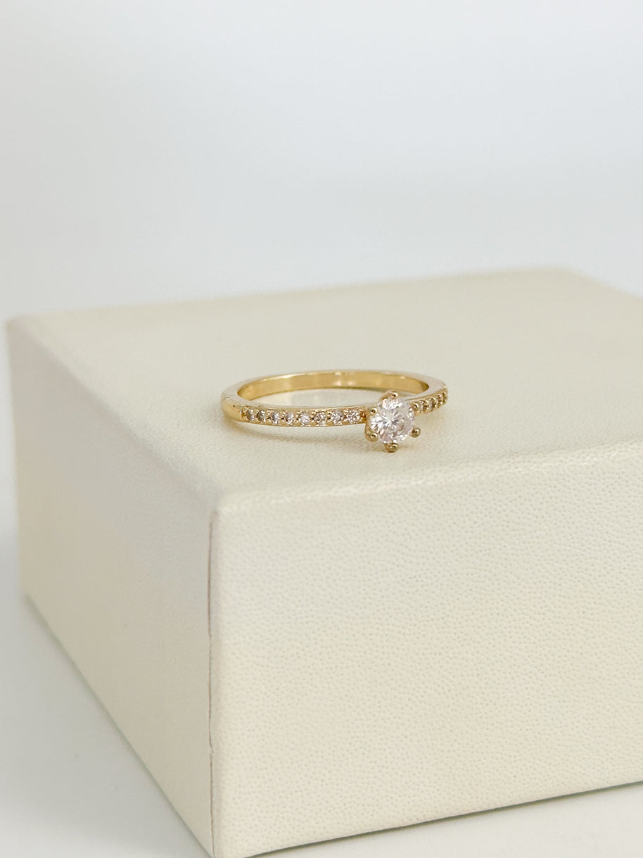 ANILLO TIPO COMPROMISO CIRCONES BLANCOS DM
