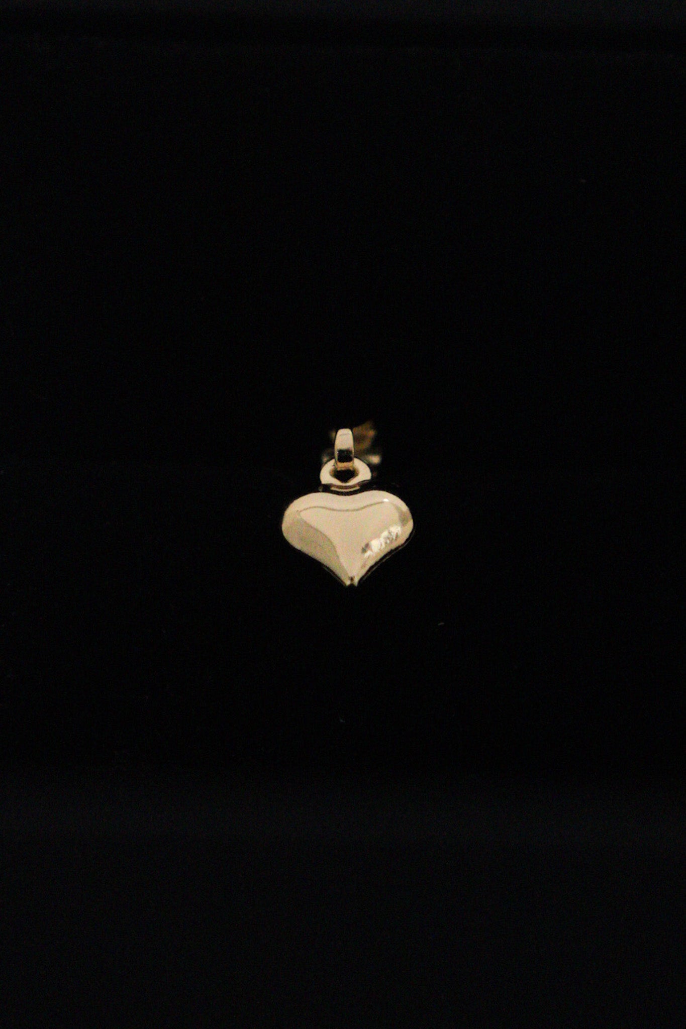 DIJE CORAZON INFLADO LISO PEQUEÑO