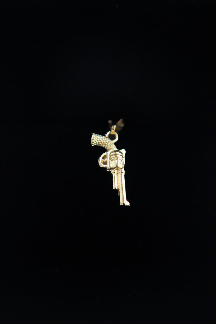 DIJE REVOLVER PEQUEÑO