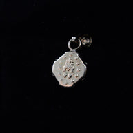 DIJE MEDALLA VIRGEN MILAGROSA PEQUEÑO BORDE RECTO 0,55GR