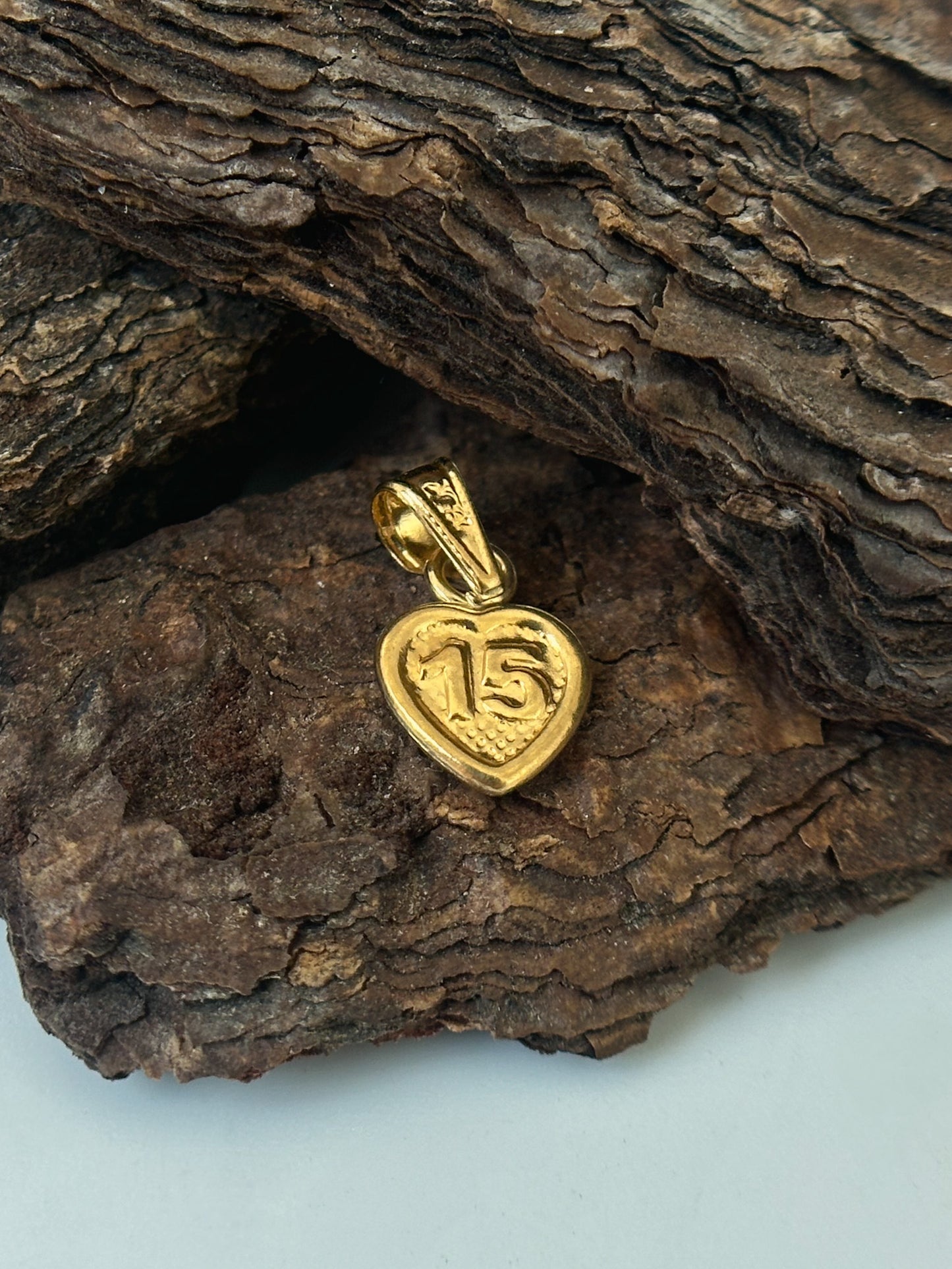 DIJE CORAZON 15 PEQUEÑO 0,4GR