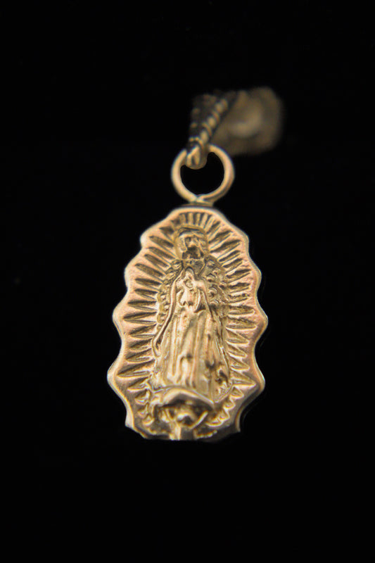 DIJE VIRGEN GUADALUPE SILUETA DESTELLO