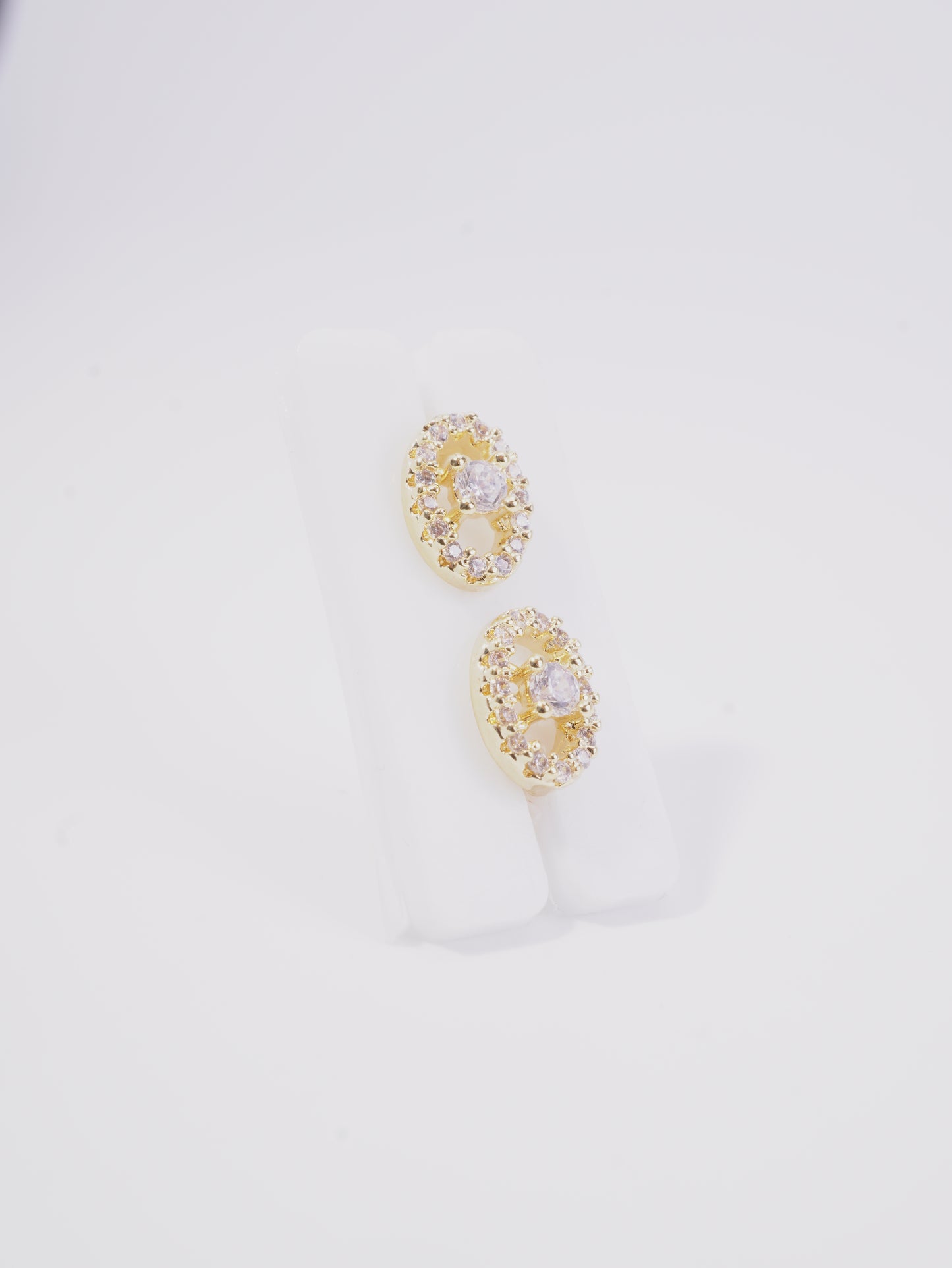 TOPO OVALO PEQUEÑO CENTRO MINI CIRCON BLANCO