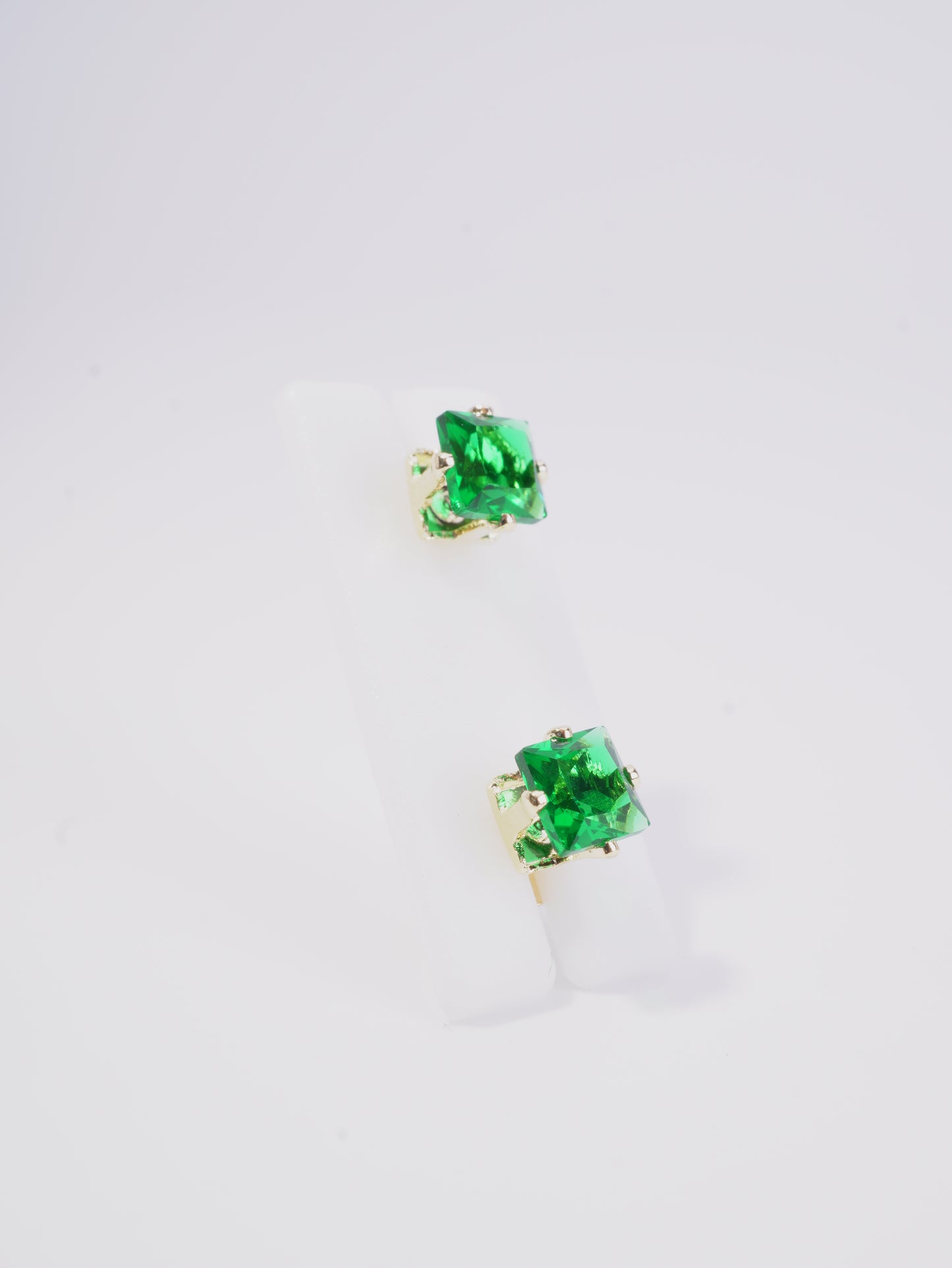 TOPO CIRCON CUADRADO VERDE Y BLANCO