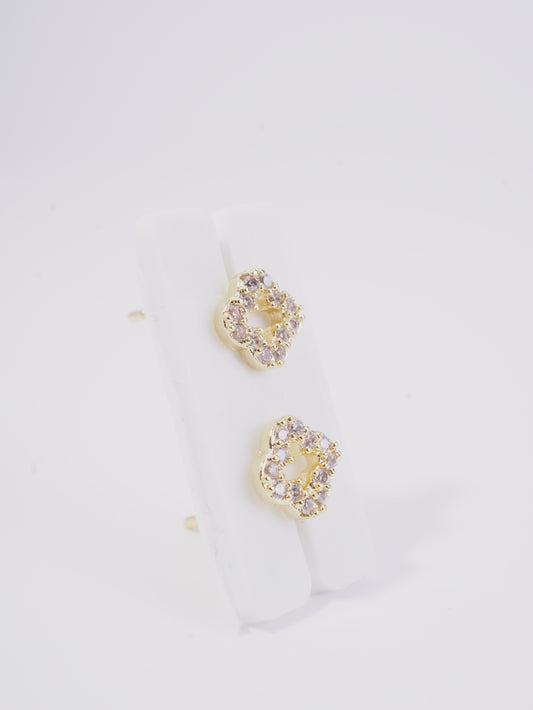 TOPO TREBOL SILUETA CON CIRCON BLANCO