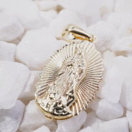 DIJE VIRGEN GUADALUPE MEDIANA SILUETA DESTELLOS