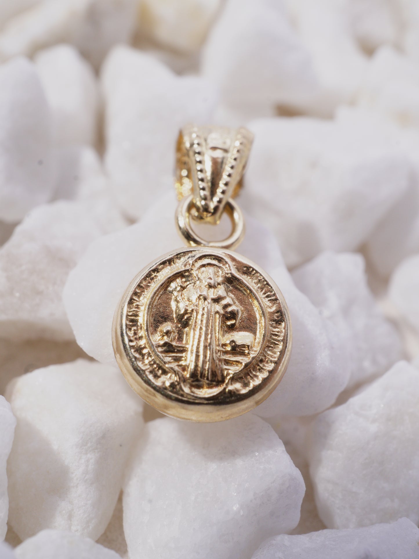 DIJE MINI MEDALLA SAN BENITO