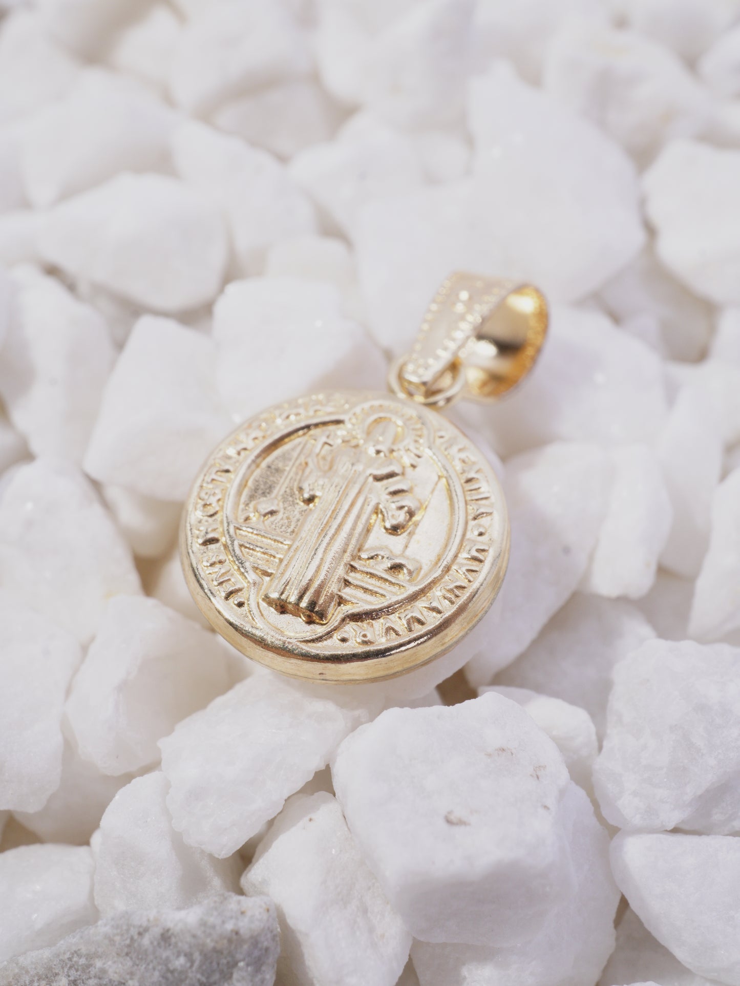 DIJE MEDALLA SAN BENITO MEDIANA 0,65GR