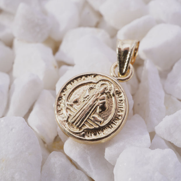 DIJE MEDALLA SAN BENITO PEQUEÑA 0,55GR