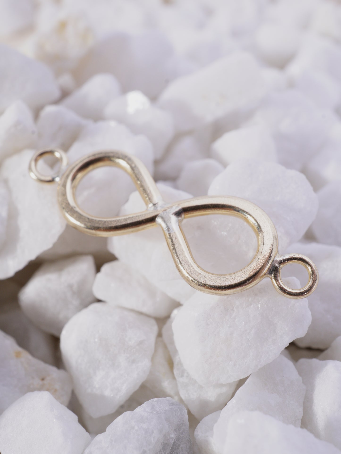 HERRAJE INFINITO SILUETA LISO MEDIANO 0,65GR