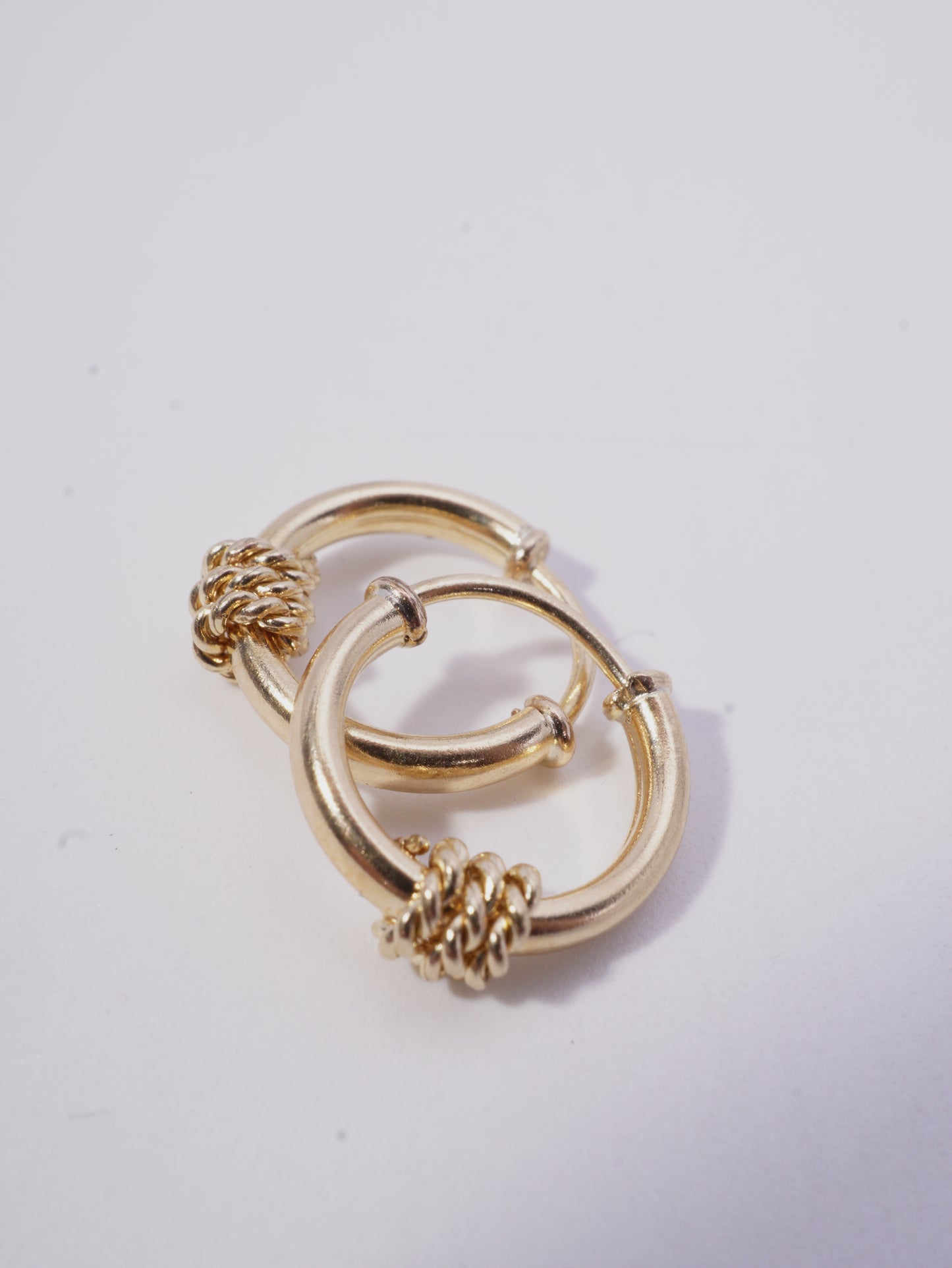 CANDONGAS TUBO CON NUDO PEQUEÑAS 0,9GR