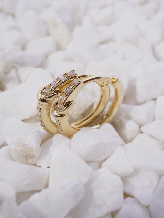 CANDONGA HUGGIES HILO CIRCON BLANCO CON NUDITO