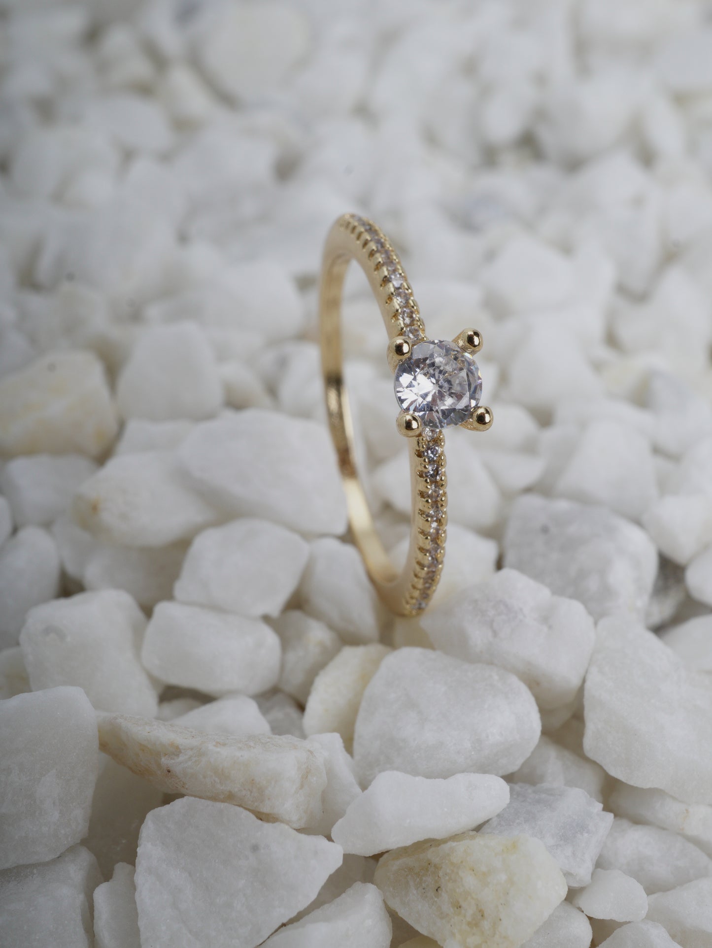 ANILLO COMPROMISO CIRCON CUADRADO BLANCO