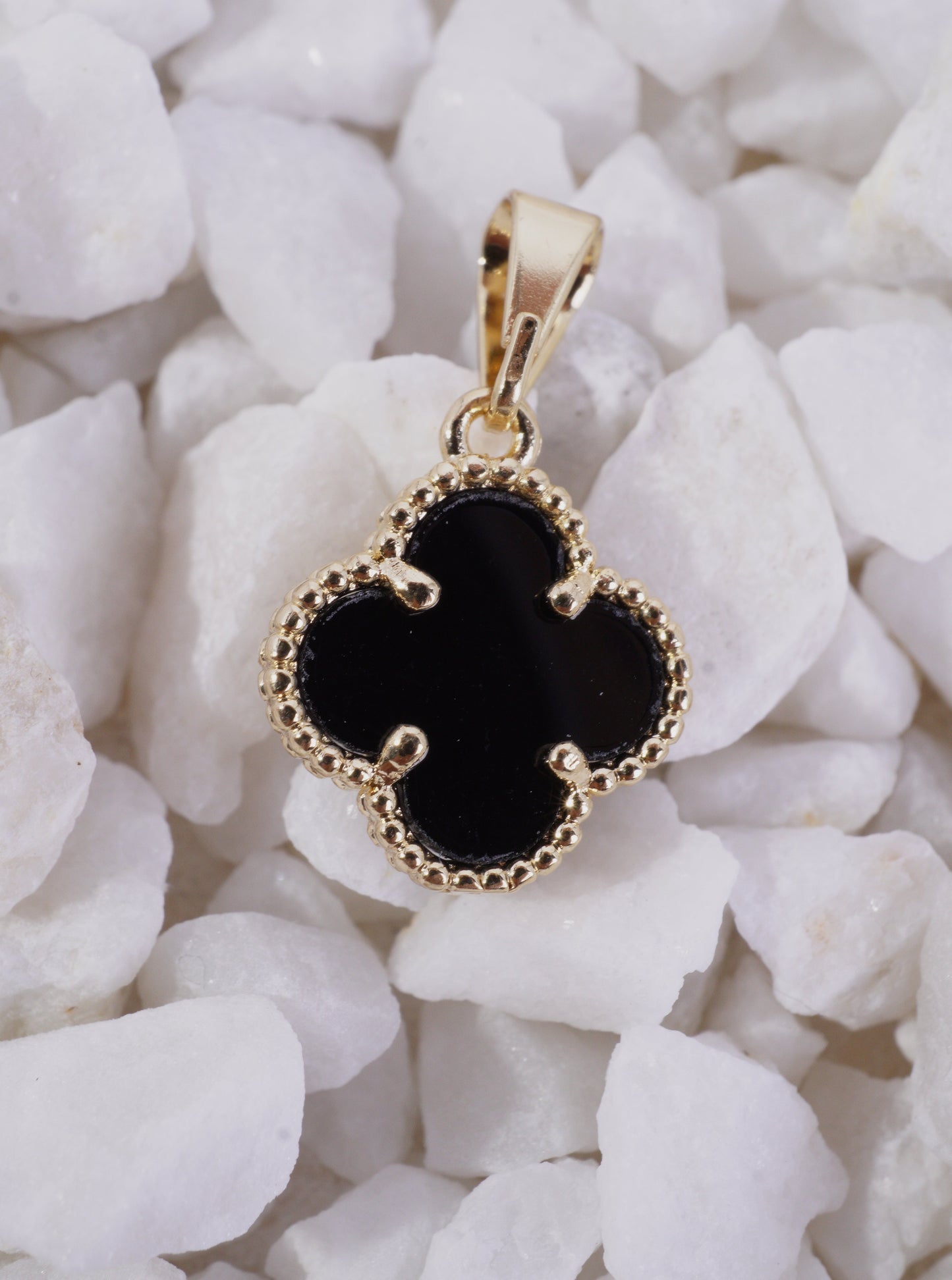 DIJE VAN CLEEF VERDE Y NEGRO PEQUEÑO