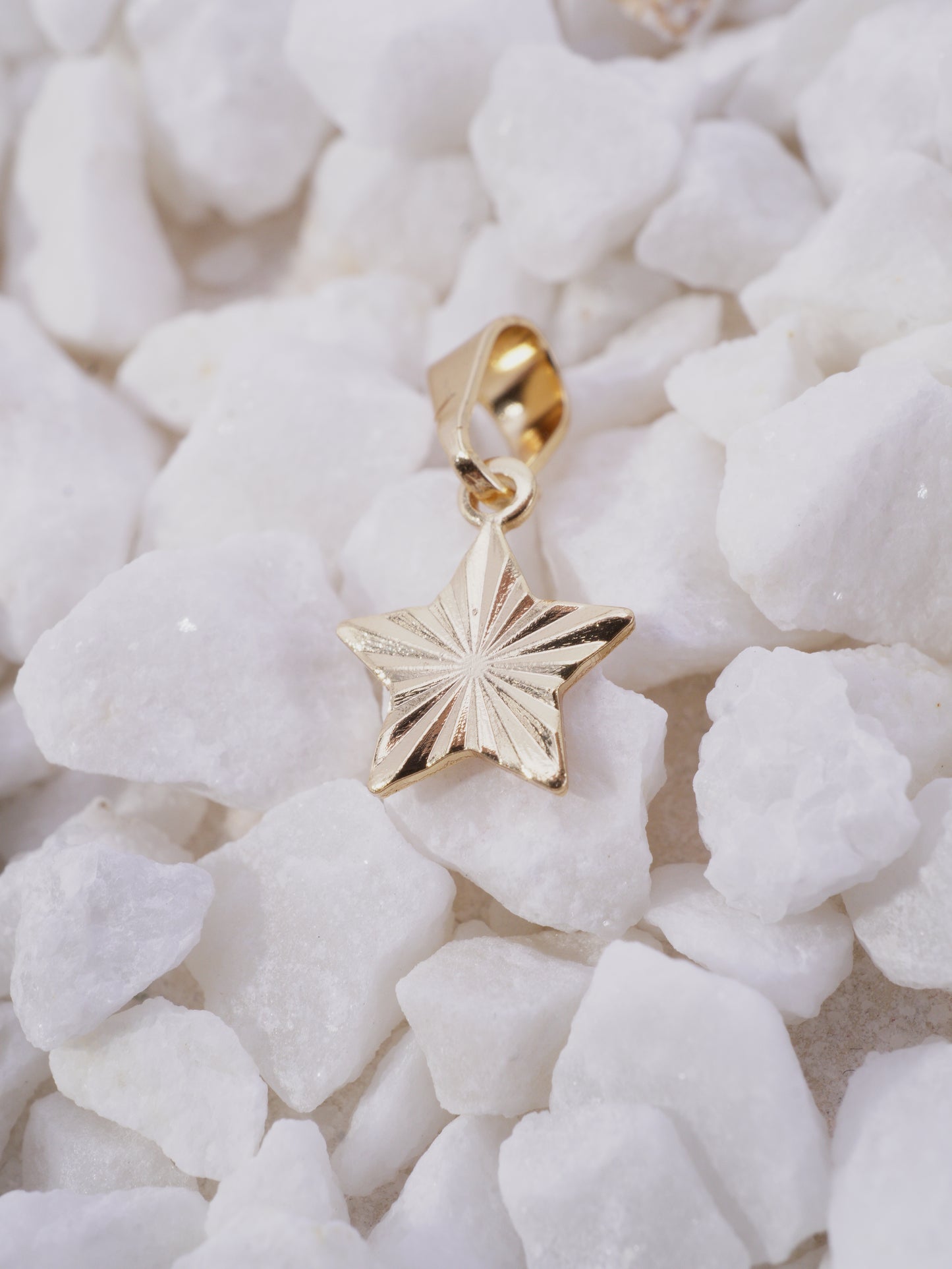 DIJE ESTRELLA DIMANTADA PEQUEÑA