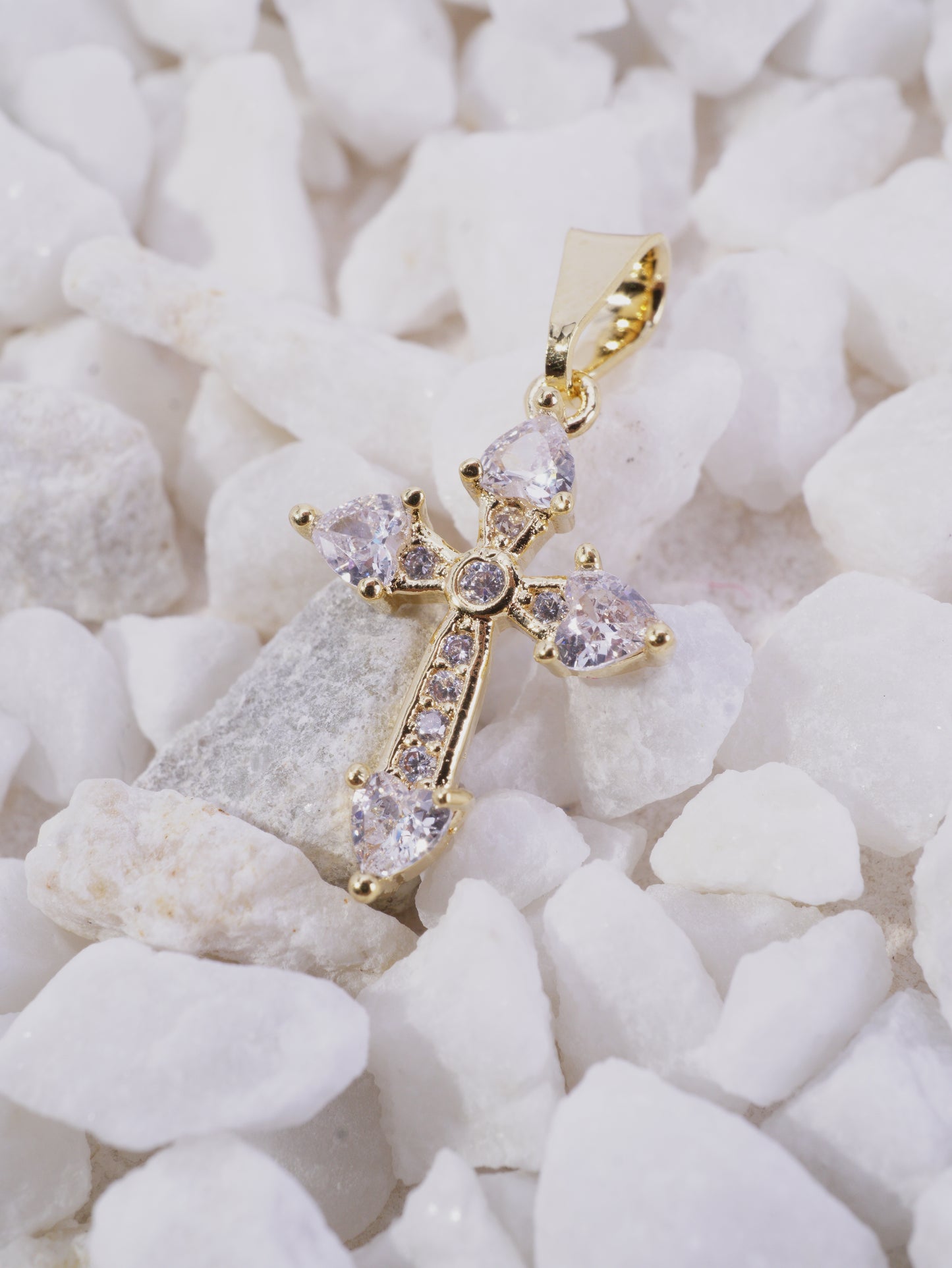 DIJE CRUZ CENTRO CIRCON PUNTAS PIEDRAS BLANCAS