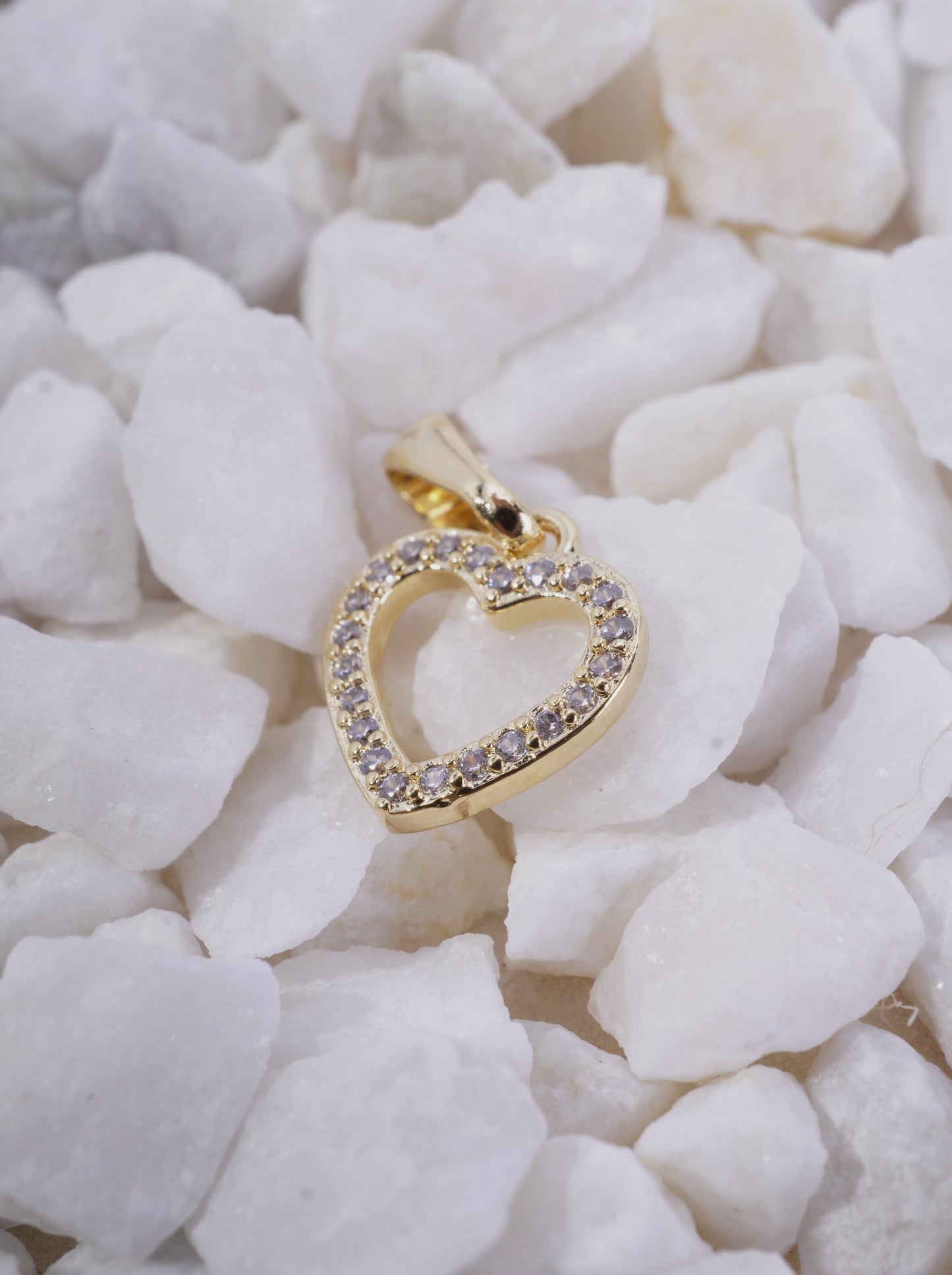 DIJE CORAZON SILUETA PEQUEÑO CON CIRCON BLANCO