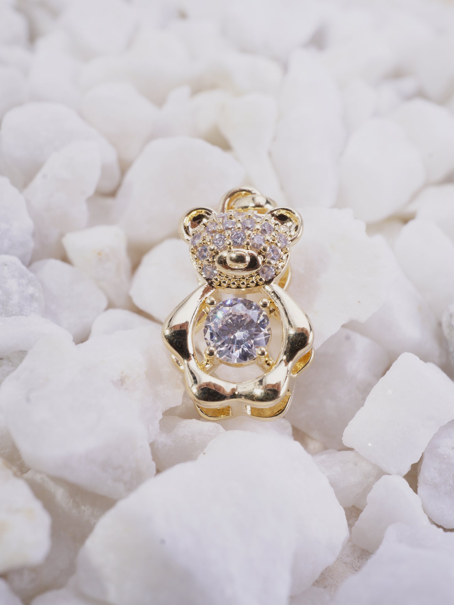 DIJE OSO BARRIGA PIEDRA CARA CIRCONES BLANCOS