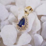 DIJE GOTA PEQUEÑA CIRCON AZUL BORDE MINI CIRCONES