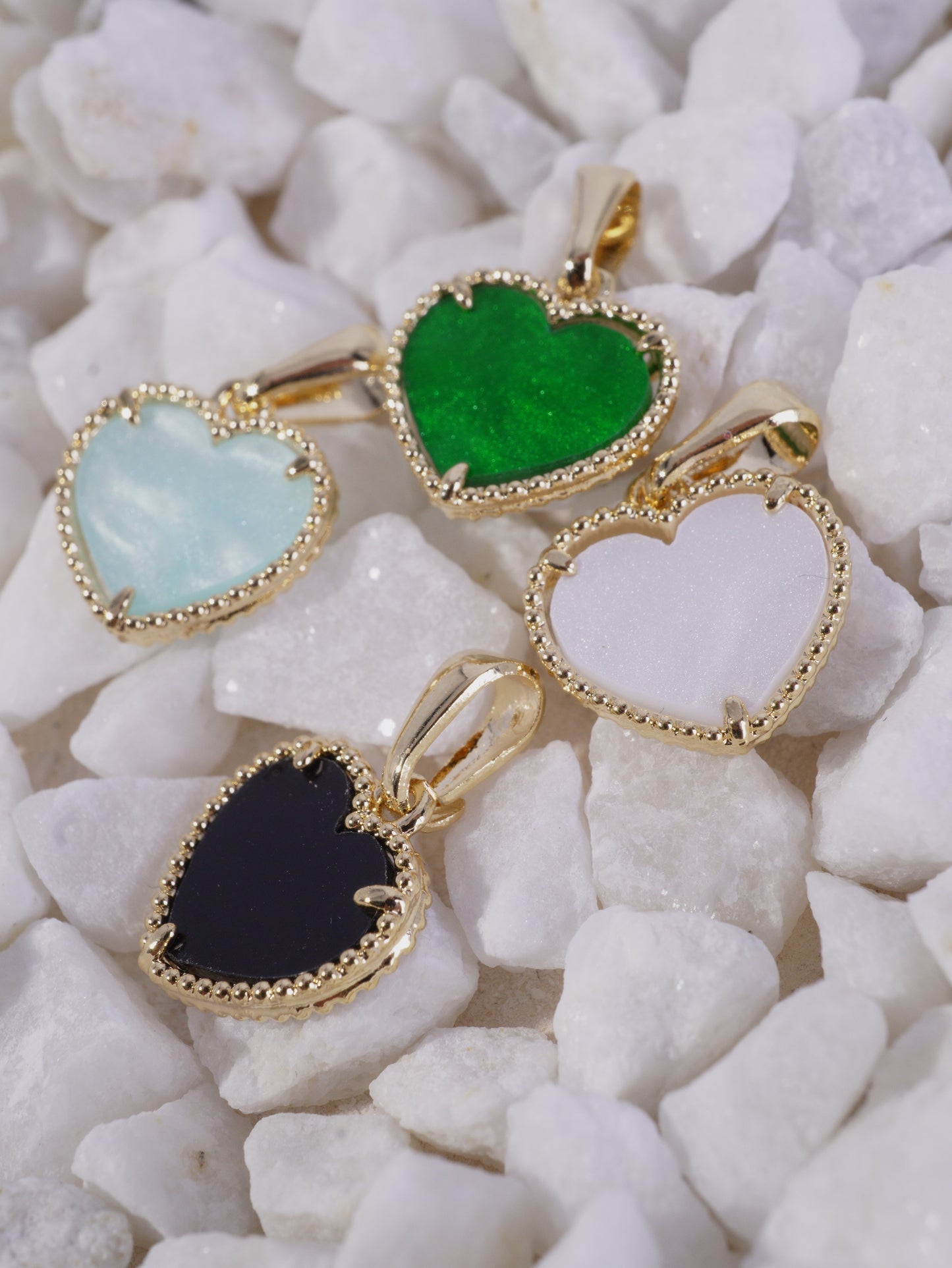 DIJE CORAZON BORDE DIAMANTADO B,V,N,T