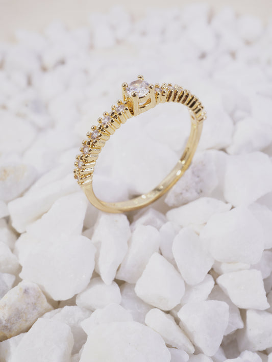 ANILLO COMPROMISO LADO Y LADO CON CIRCONES BLANCOS