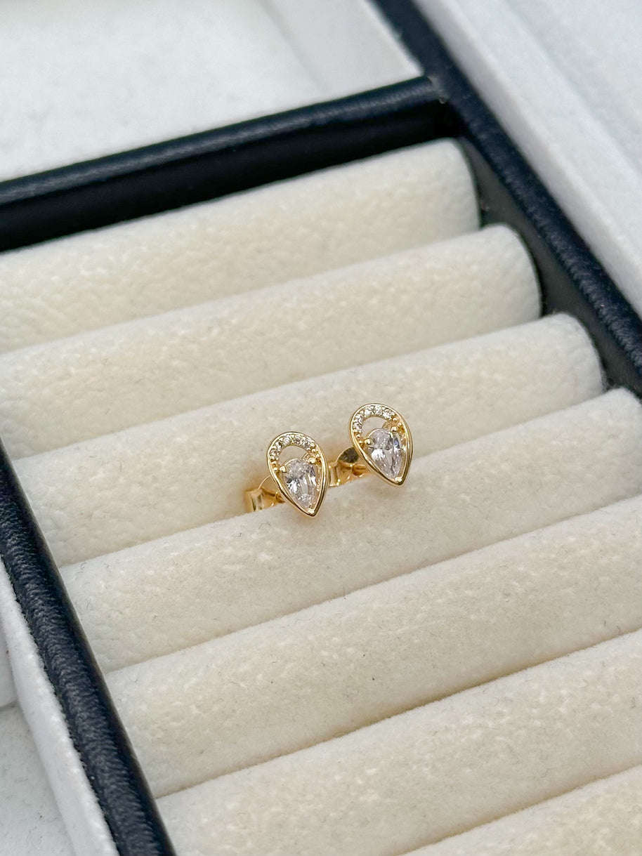 TOPO GOTA DIAMANTE Y CIRCONES BLANCOS DM