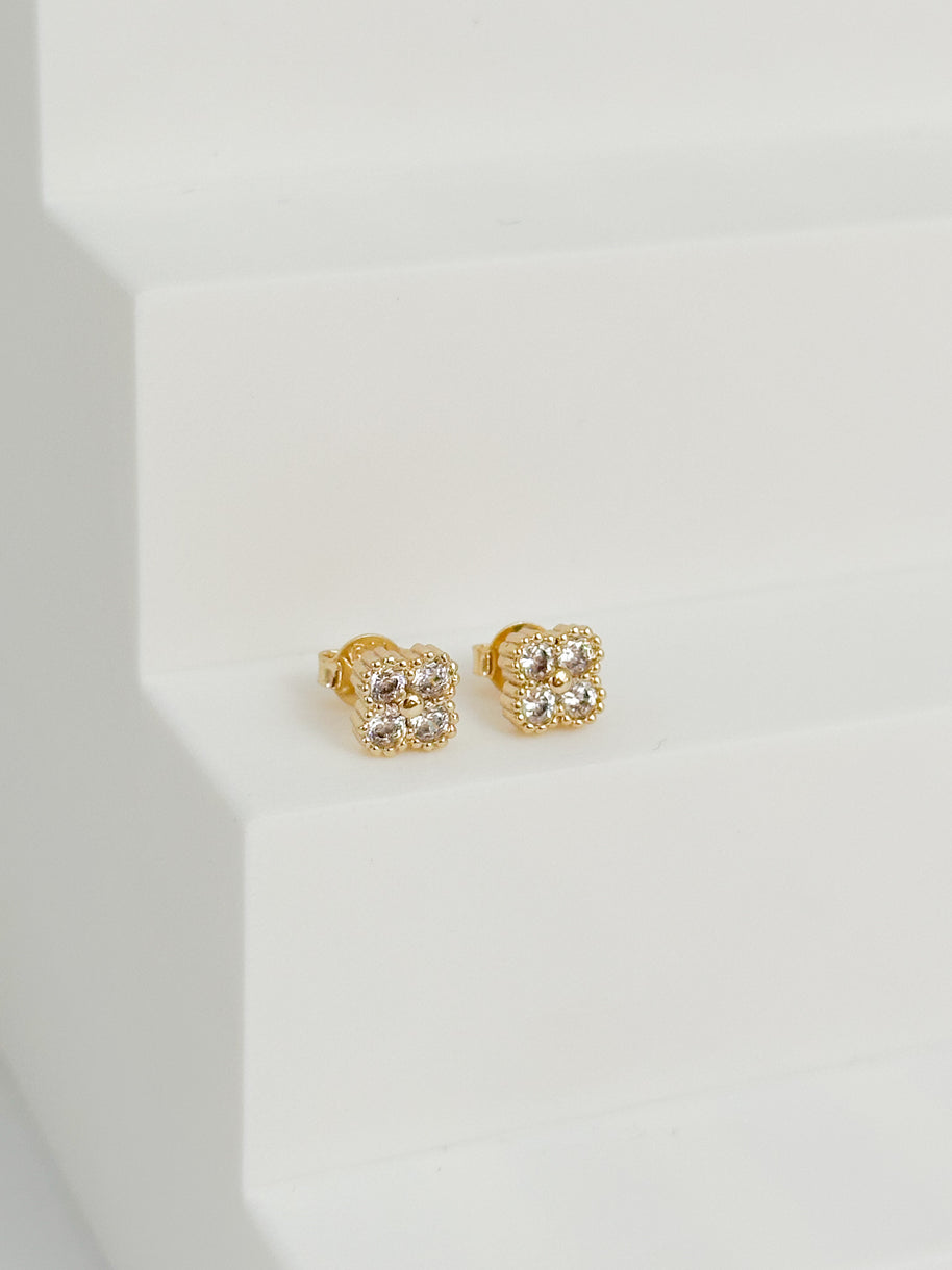 TOPO MEDIANO VAN CLEEF BORDE DIAMANTADO RELLENO CIRCN BLANCO DM