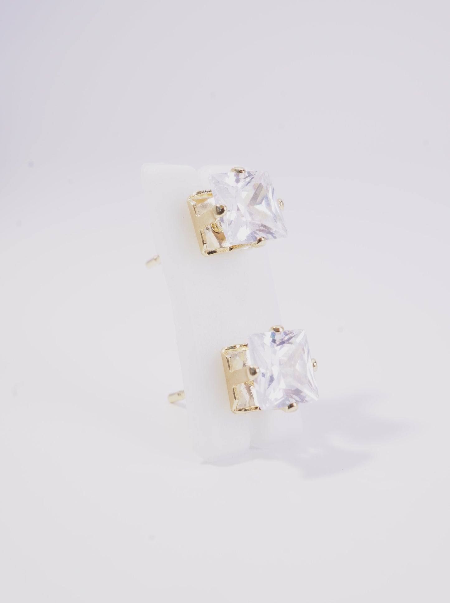 TOPO CUADRADO 4UÑAS CIRCON BLANCO